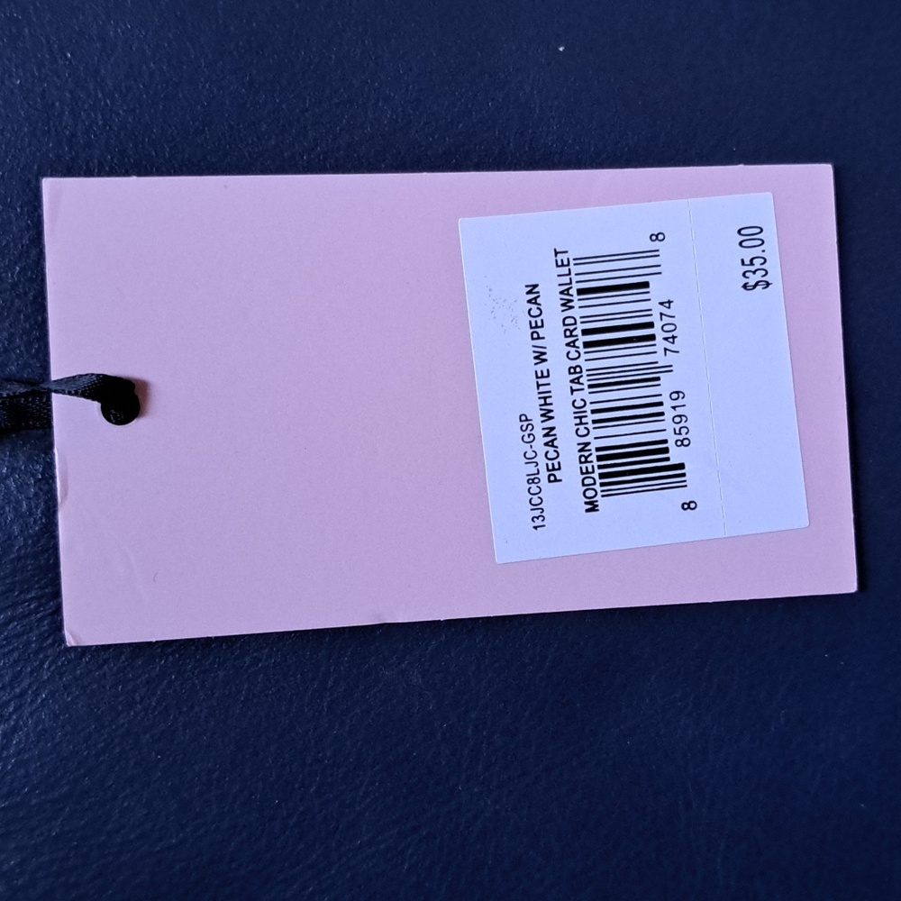 Juicy Couture Card Wallet with Keyring NWT - Picture 7 of 7